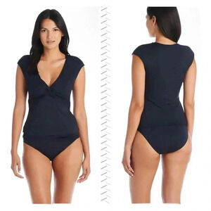 Bleu Rod Beattie Let's Get Twisted Cap Sleeve
Tankini Top